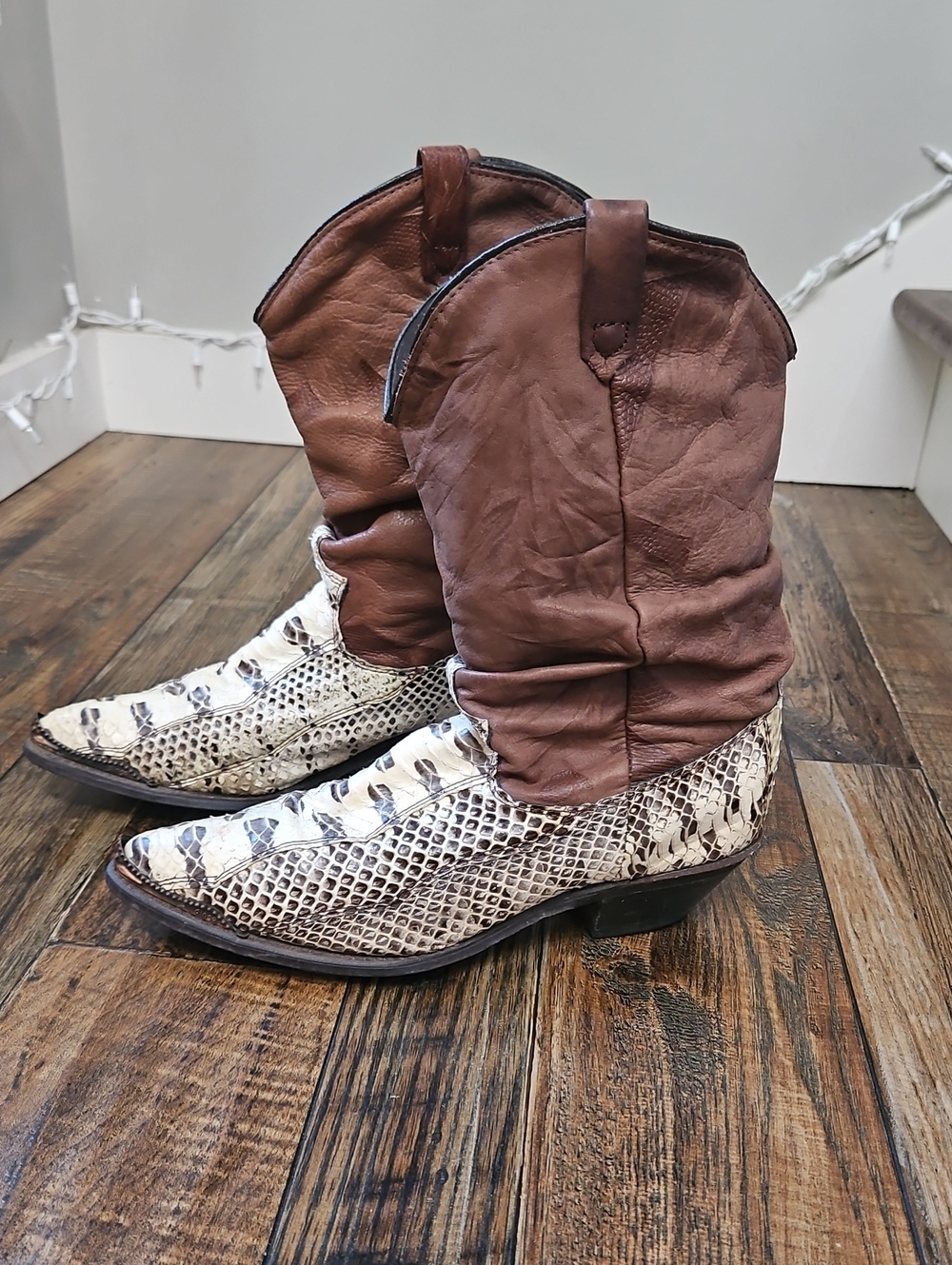Vintage Dingo Women's Slouch Brown Leather and Snakeskin Western Cowboy Boots
